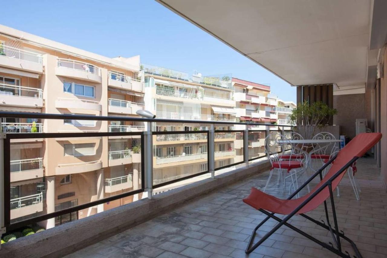 3-Room Apartment With Terrace In Palm Beach Cannes Dış mekan fotoğraf